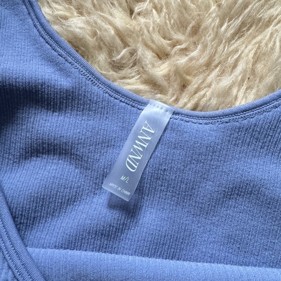 Twik tank top in periwinkle. - Picture 2 of 3